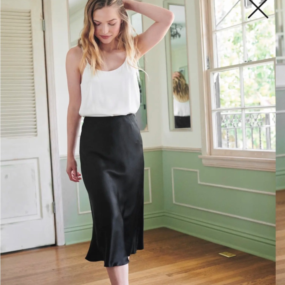 Elegant Black Midi Skirt NWOT
